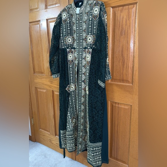 Women’s 2pc Abaya Dress Thobe Kaftan Green Gold Embroidery Dress Sz 6 US 22W 3X - Picture 9 of 10